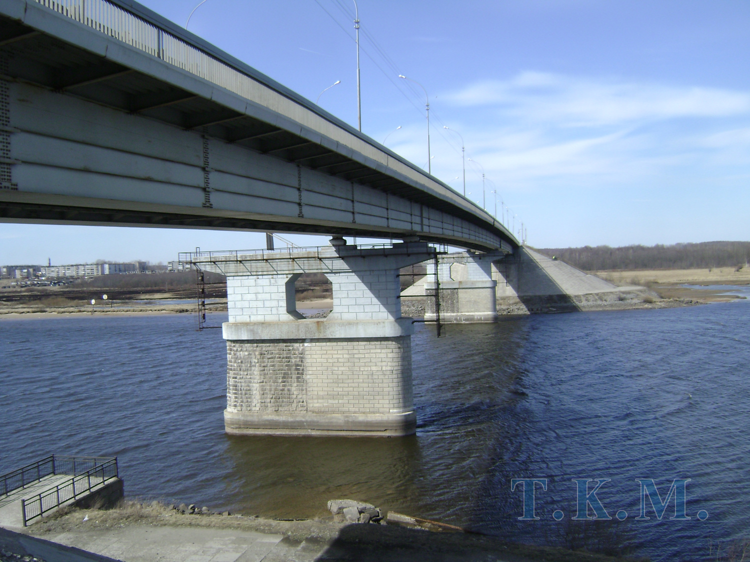 Мост ч/р Шексна на а/д А-114 в Вологодской области