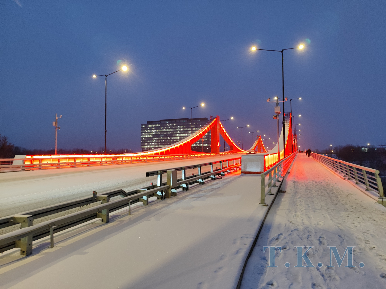 Мост через р. Москва в створе улицы Мясищева в г. Москве
