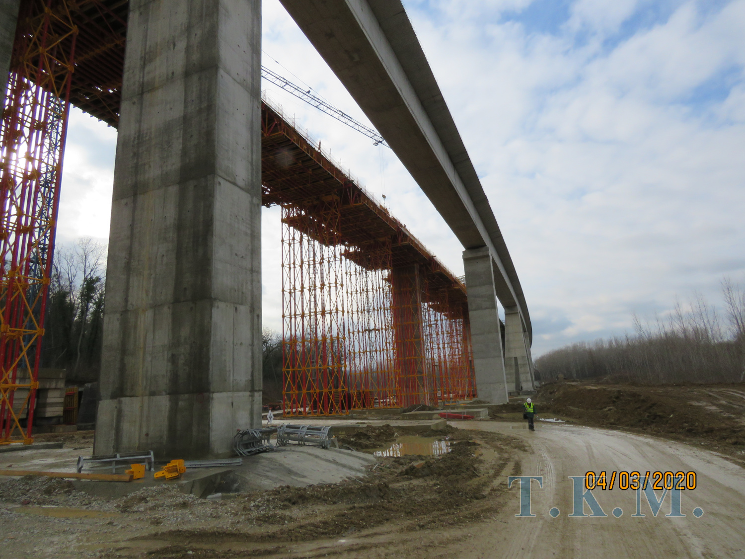 Виадук на уч-ке строительства ж/д «Стара Пазова – Нови Сад» в Республике Сербии