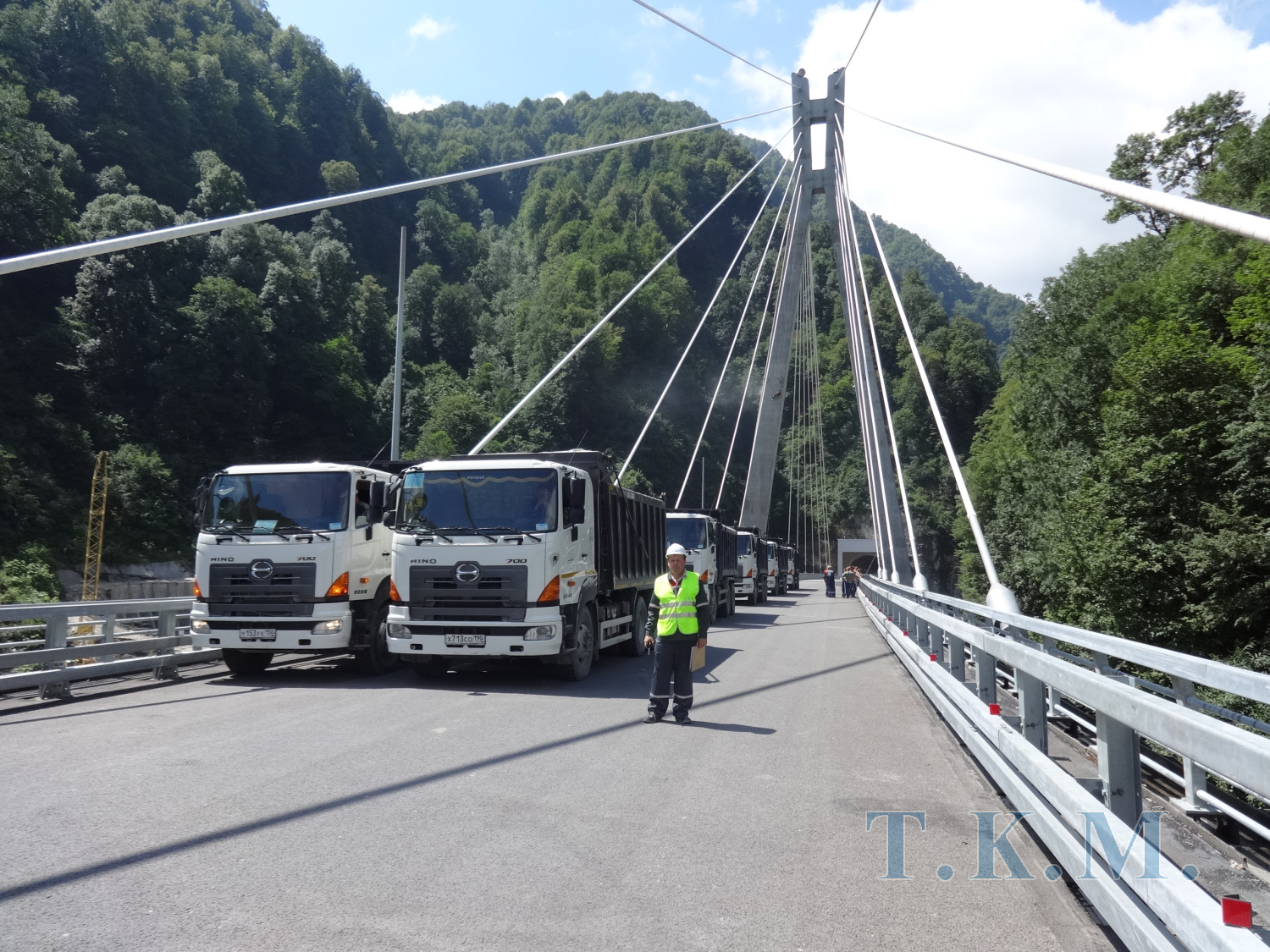 Вантовый мост ч/р Мзымта. Обследование и испытание