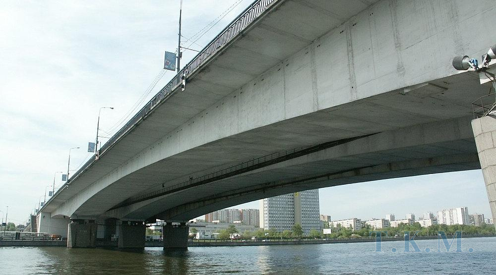 Нагатинский мост через р. Москву