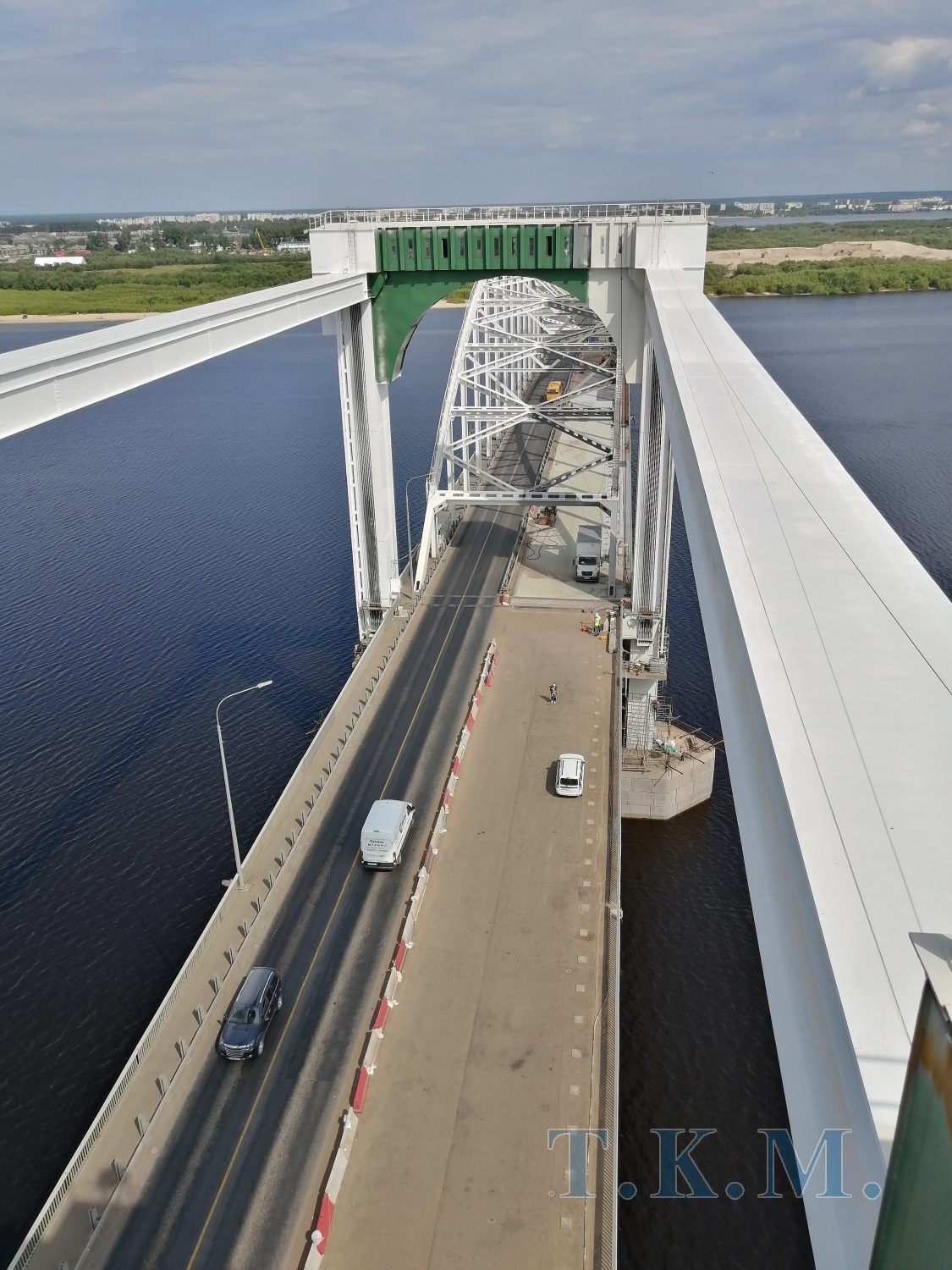 Краснофлотский мост через реку Северная Двина в г. Архангельске