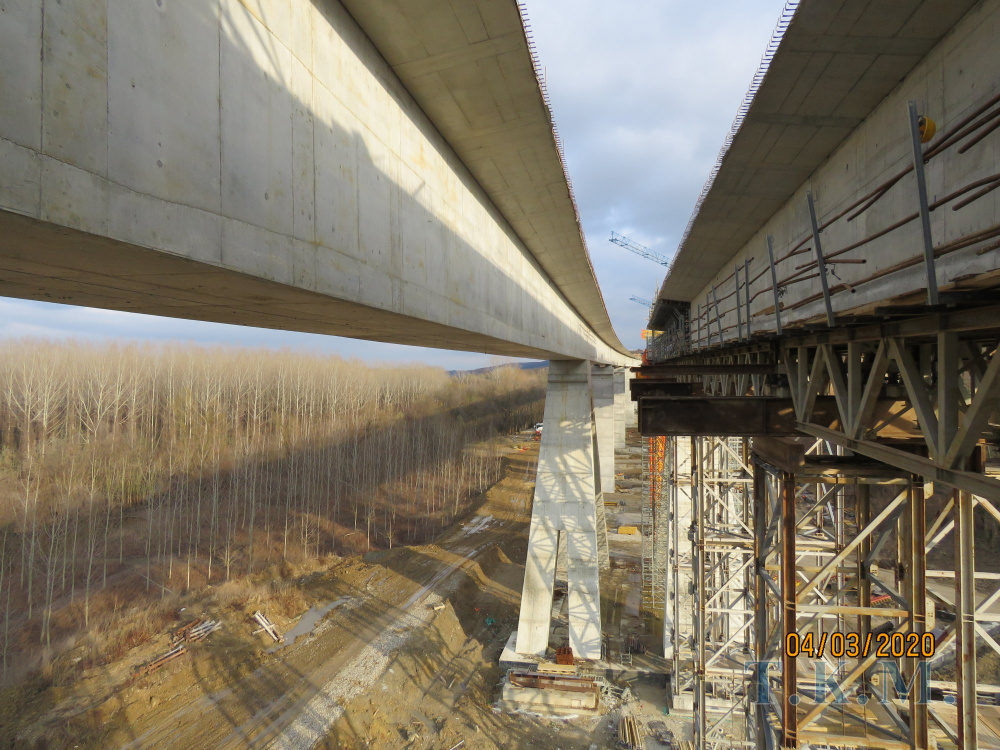 Виадук на уч-ке строительства ж/д «Стара Пазова – Нови Сад» в Республике Сербии
