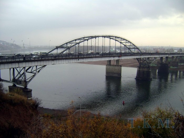 Мост через р. Белую в створе ул. Воровского в г. Уфе