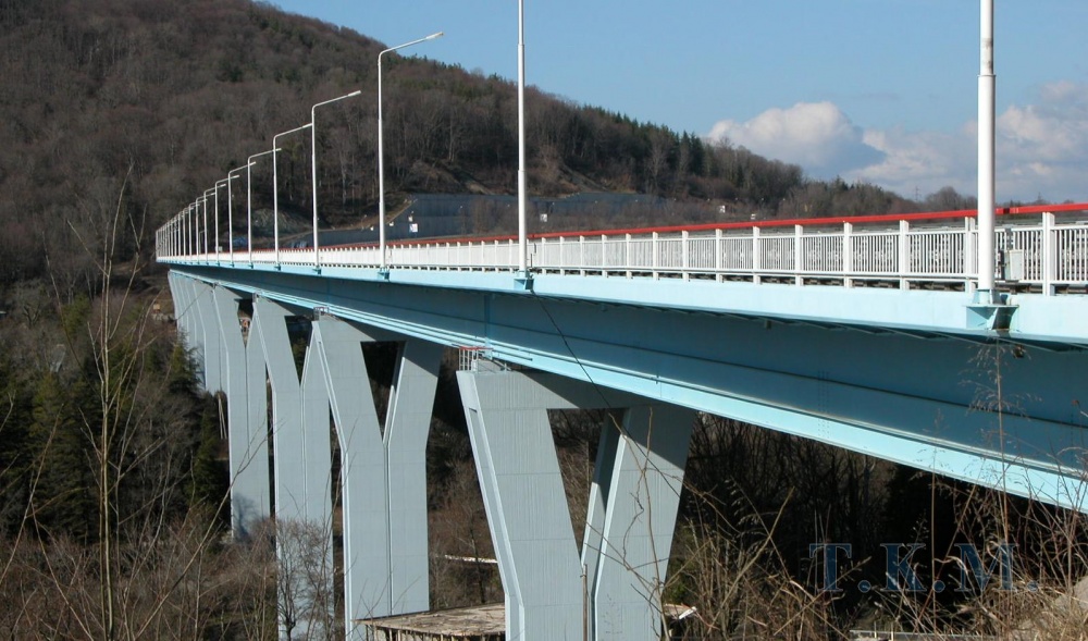 Мост ч/р Мацесту на автомобильной дороге Джубга-Сочи 