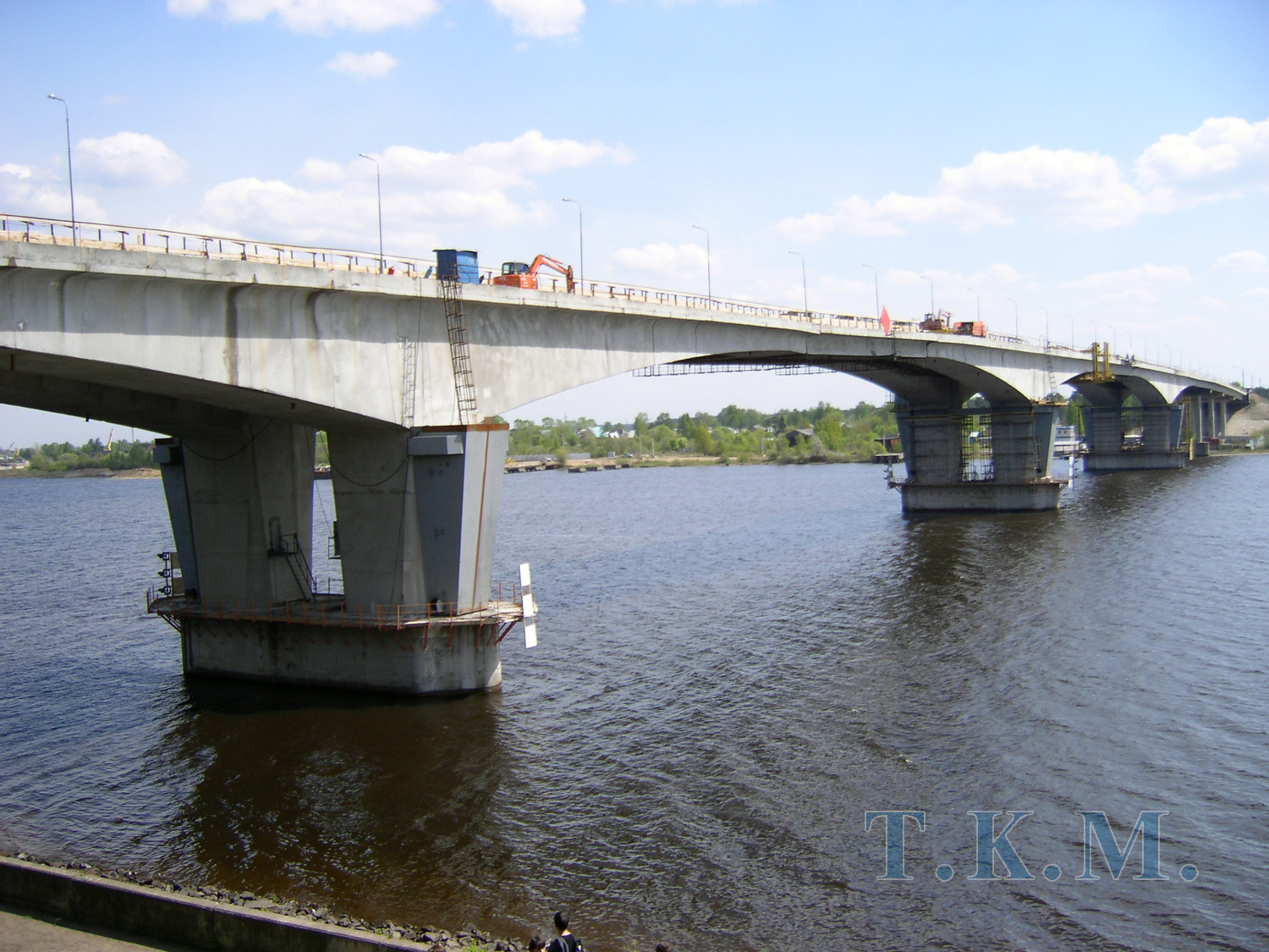 Мост через р. Волгу в г. Кимры