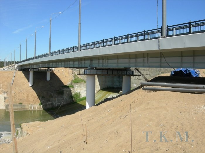 Мост через реку Яченку в г. Калуге